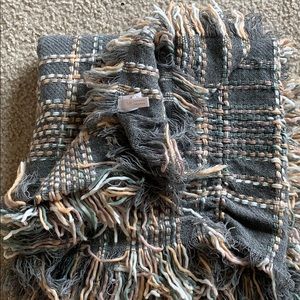 Lauren Conrad blanket scarf